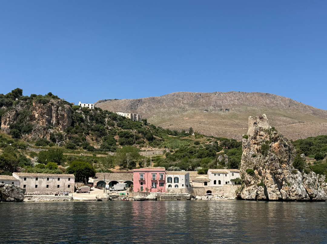 Raggio di Sole Tour-戈尔福海堡必去景点