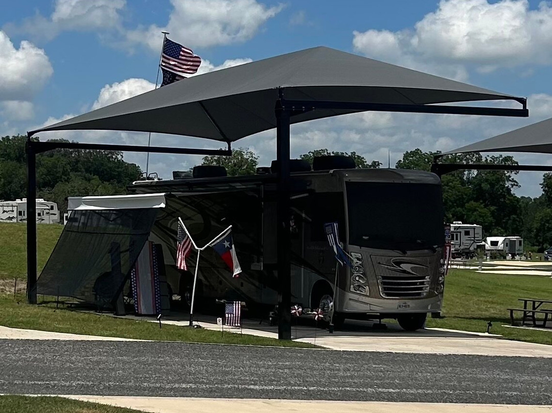 The Hill Top At Brenham Luxury RV Resort