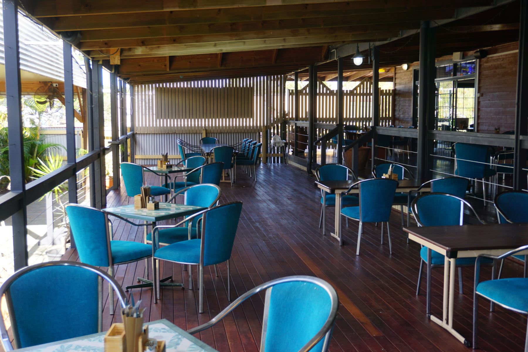 Westside Village Hotel-餐饮