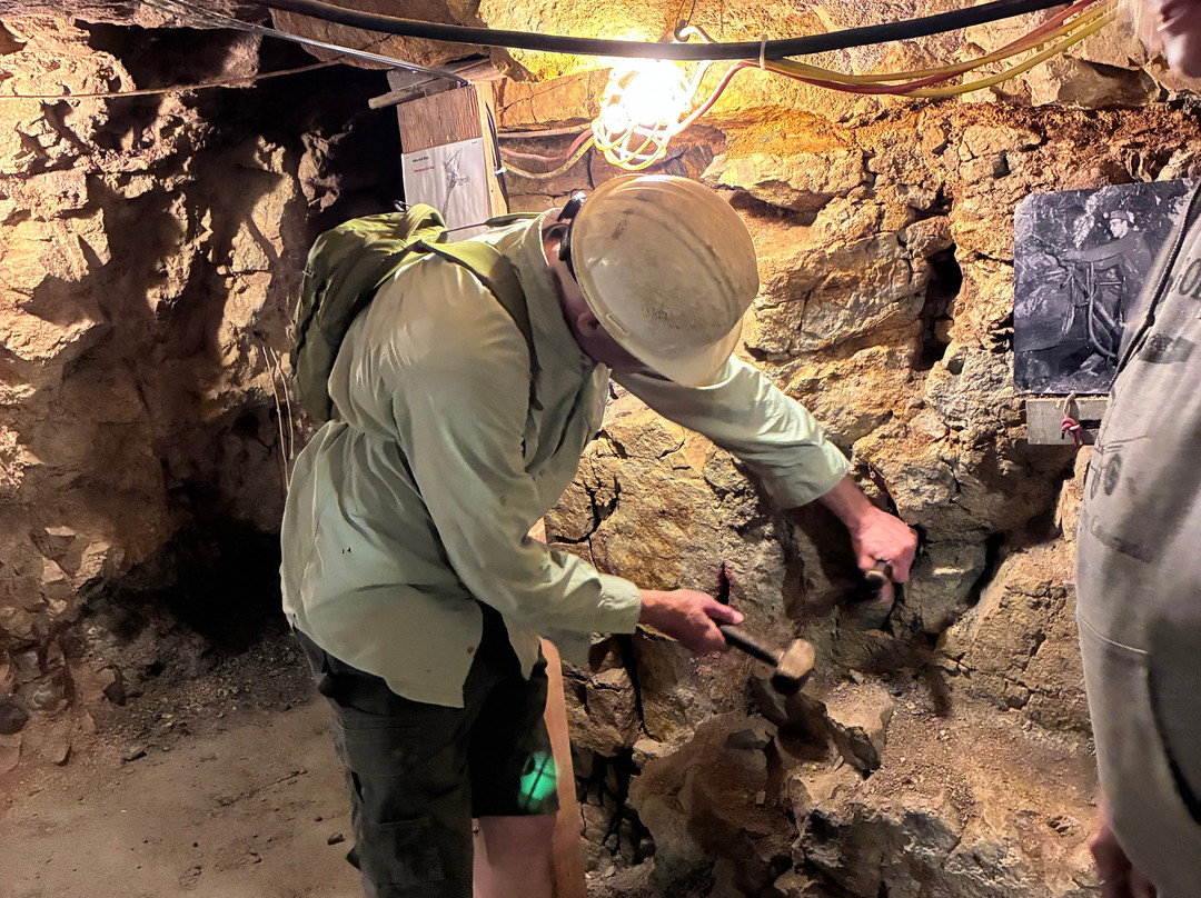 Hidee Gold Mine-中心城必去景点