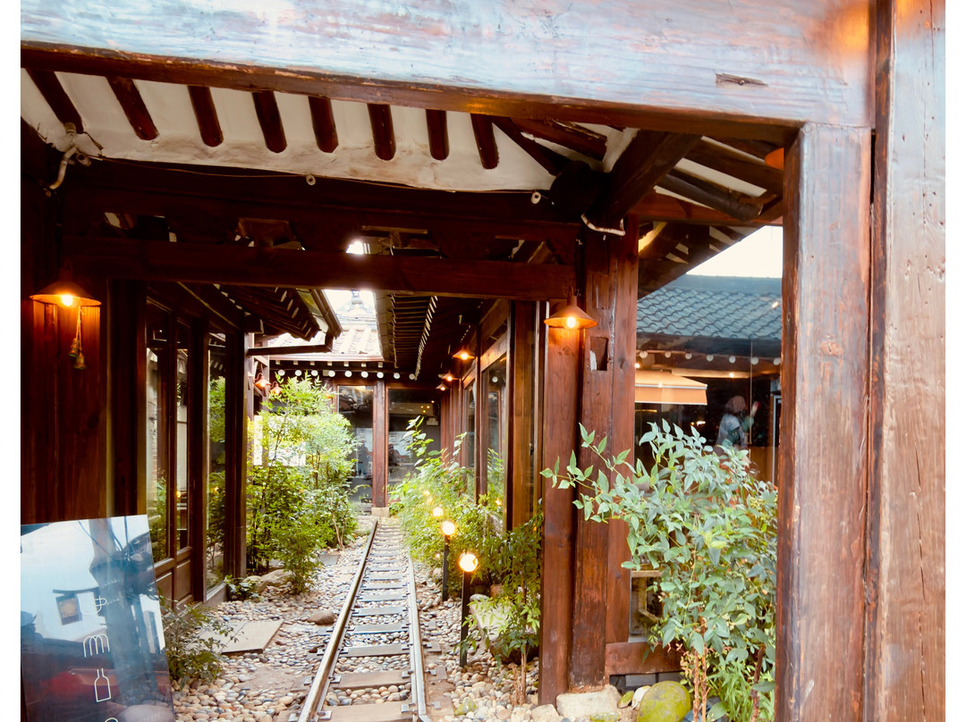 Ikseon-dong Hanok Street-首尔必去景点