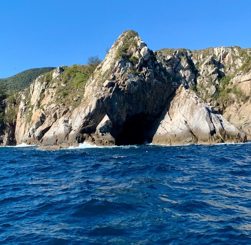 Gruta Azul-阿拉伊阿尔港必去景点