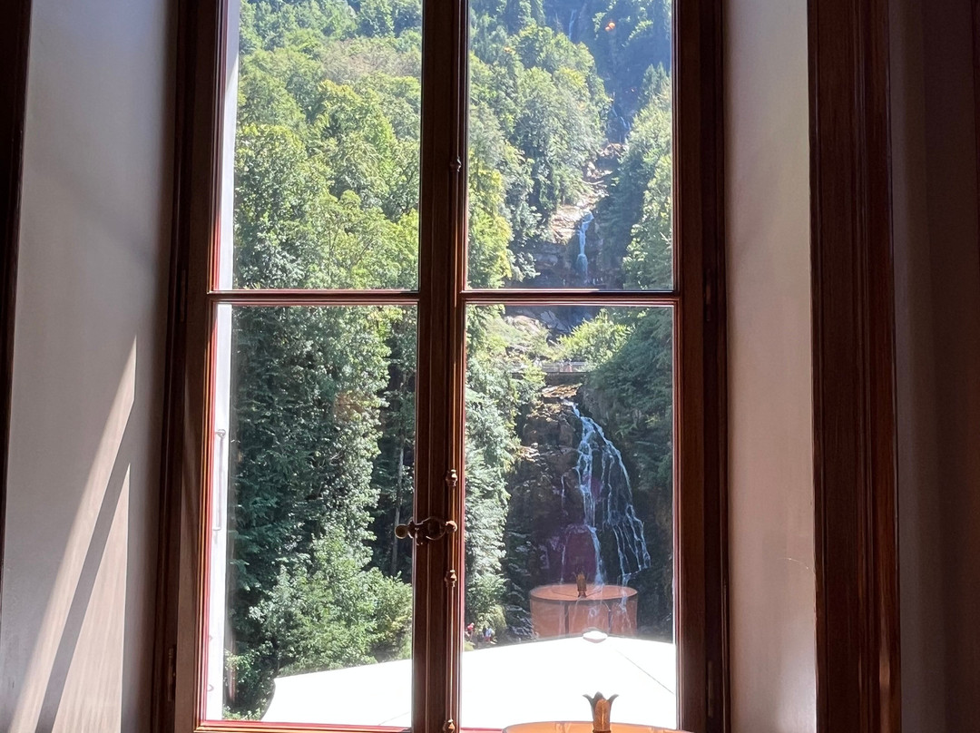 Giessbach Falls-吉特霸赫必去景点