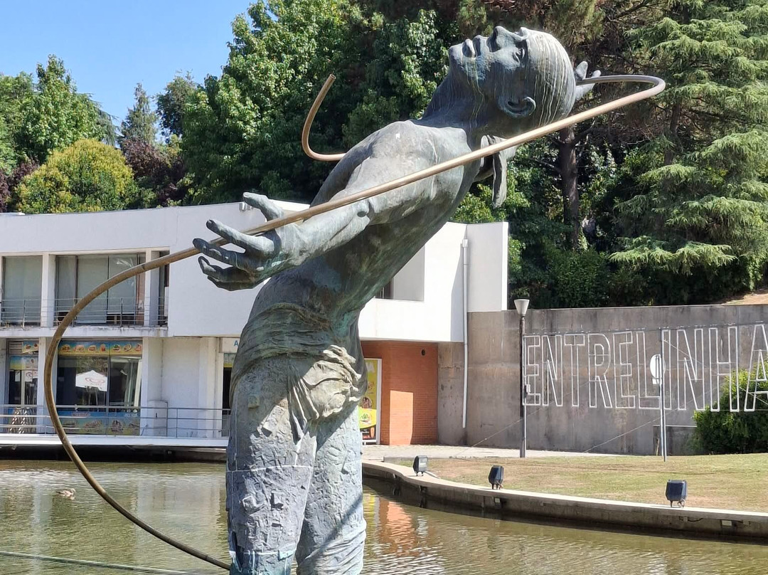 Estátua ao Futuro-Ermesinde必去景点