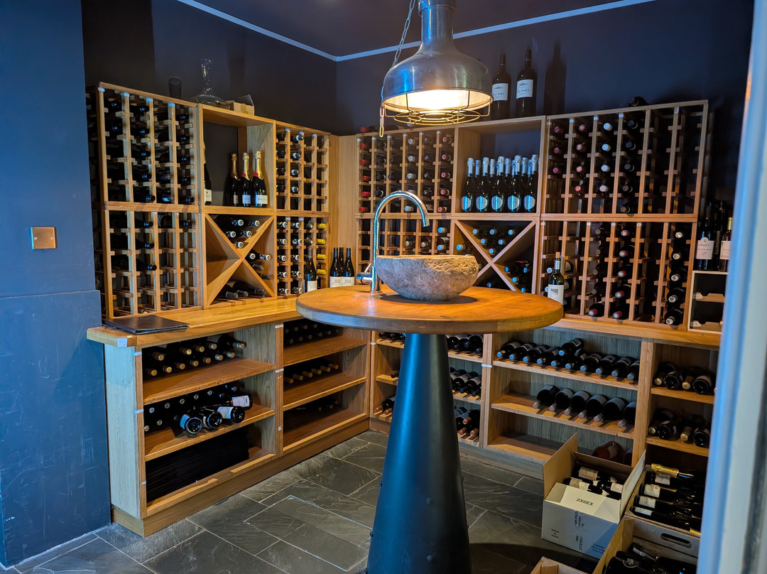 菲斯酒店主图
