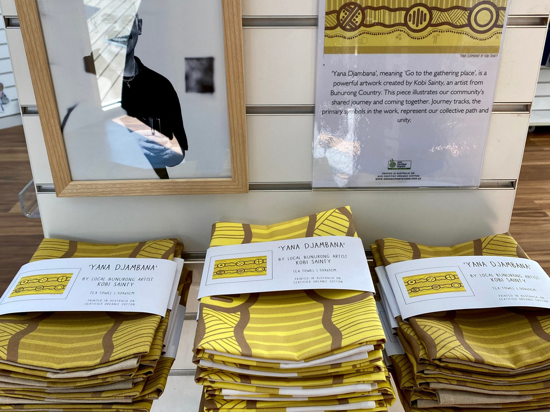 Phillip Island Visitor Information Centre-Newhaven必去景点
