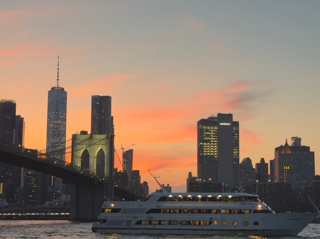 Dumbo Manhattan Bridge View