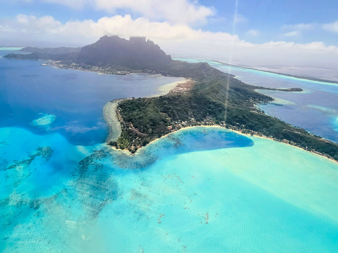 Tahiti Nui Helicopters-法阿必去景点