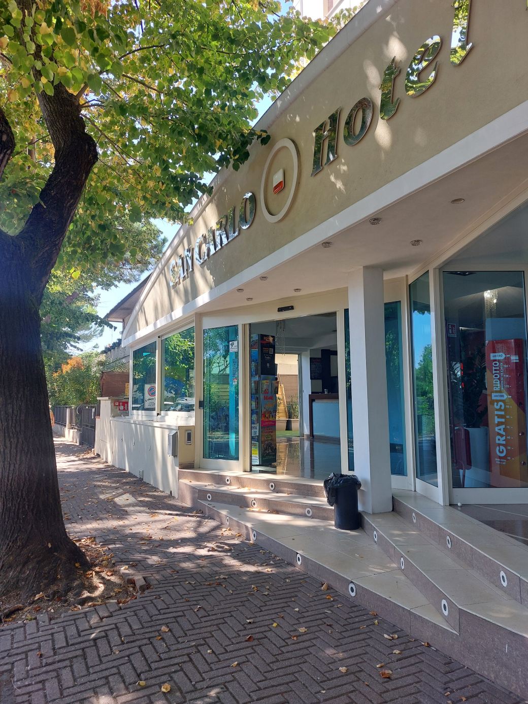 圣卡罗酒店-旅行者