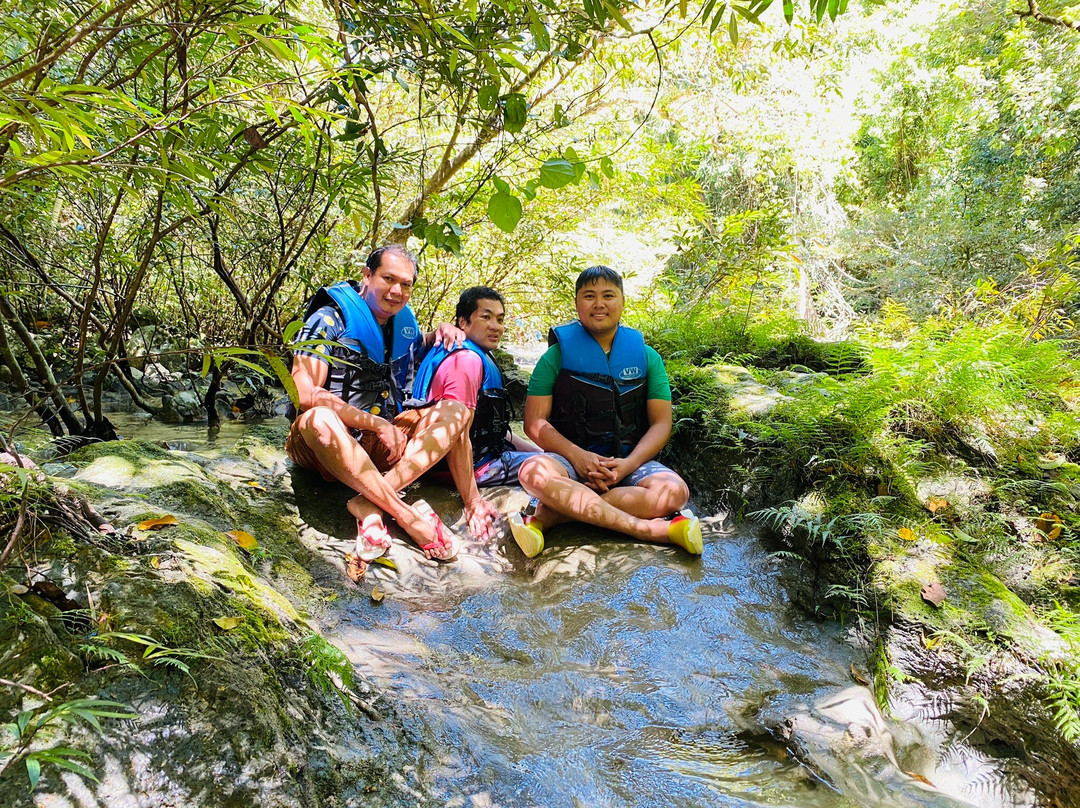 Blue Water Falls and Cave-Baggao必去景点