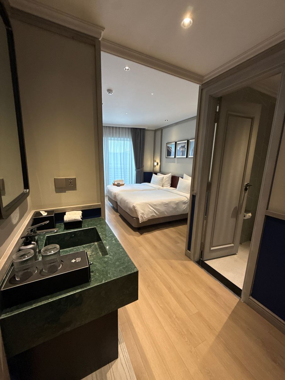 GRAND HOTEL du LAC Boutique Saigon-旅行者