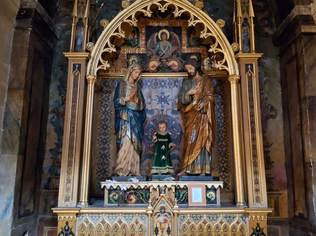 Iglesia de Santa Eufemia-奥伦塞省必去景点