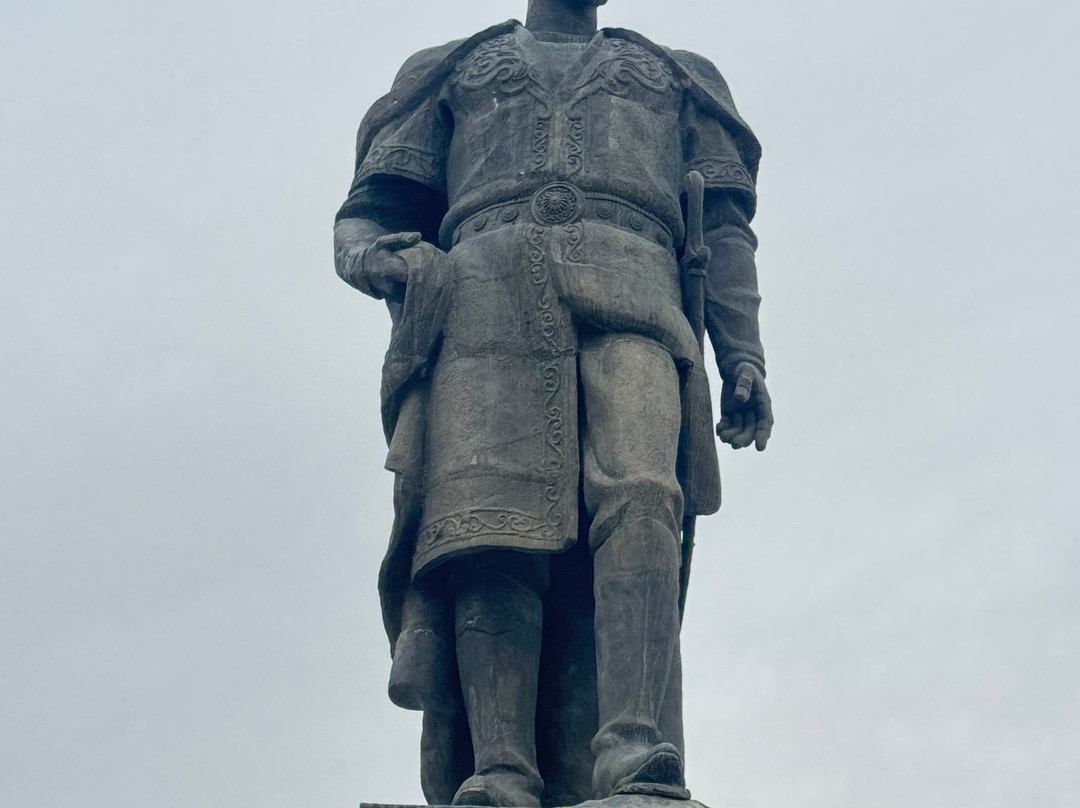 Statue of Amir Timur-沙赫利苏伯兹必去景点