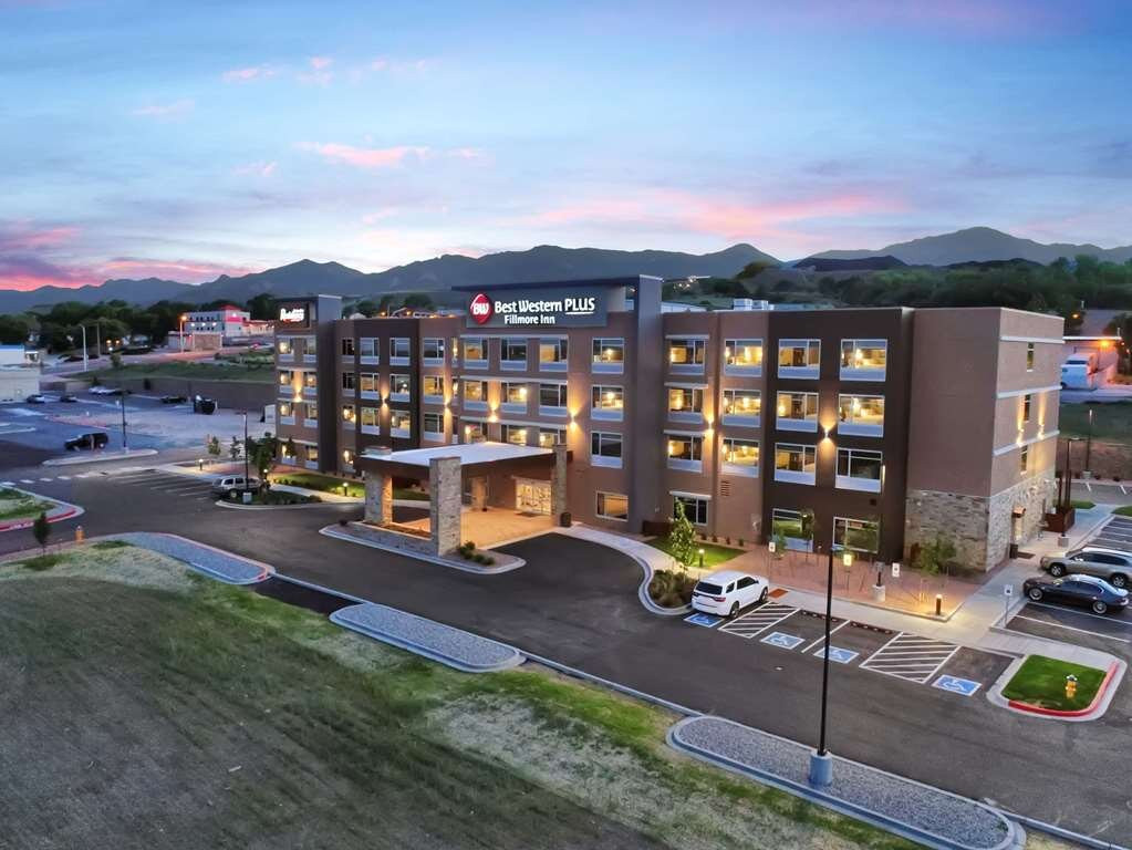 Best Western Plus Executive Residency Phoenix North Happy Valley主图