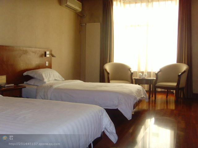 新辉大酒店主图