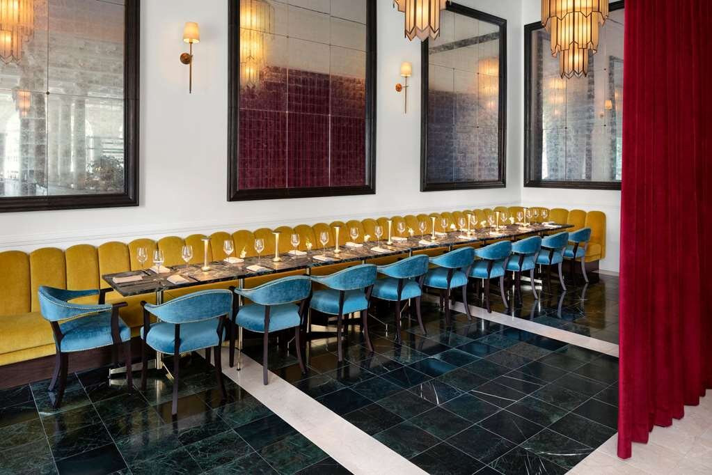 Riggs Washington DC主图