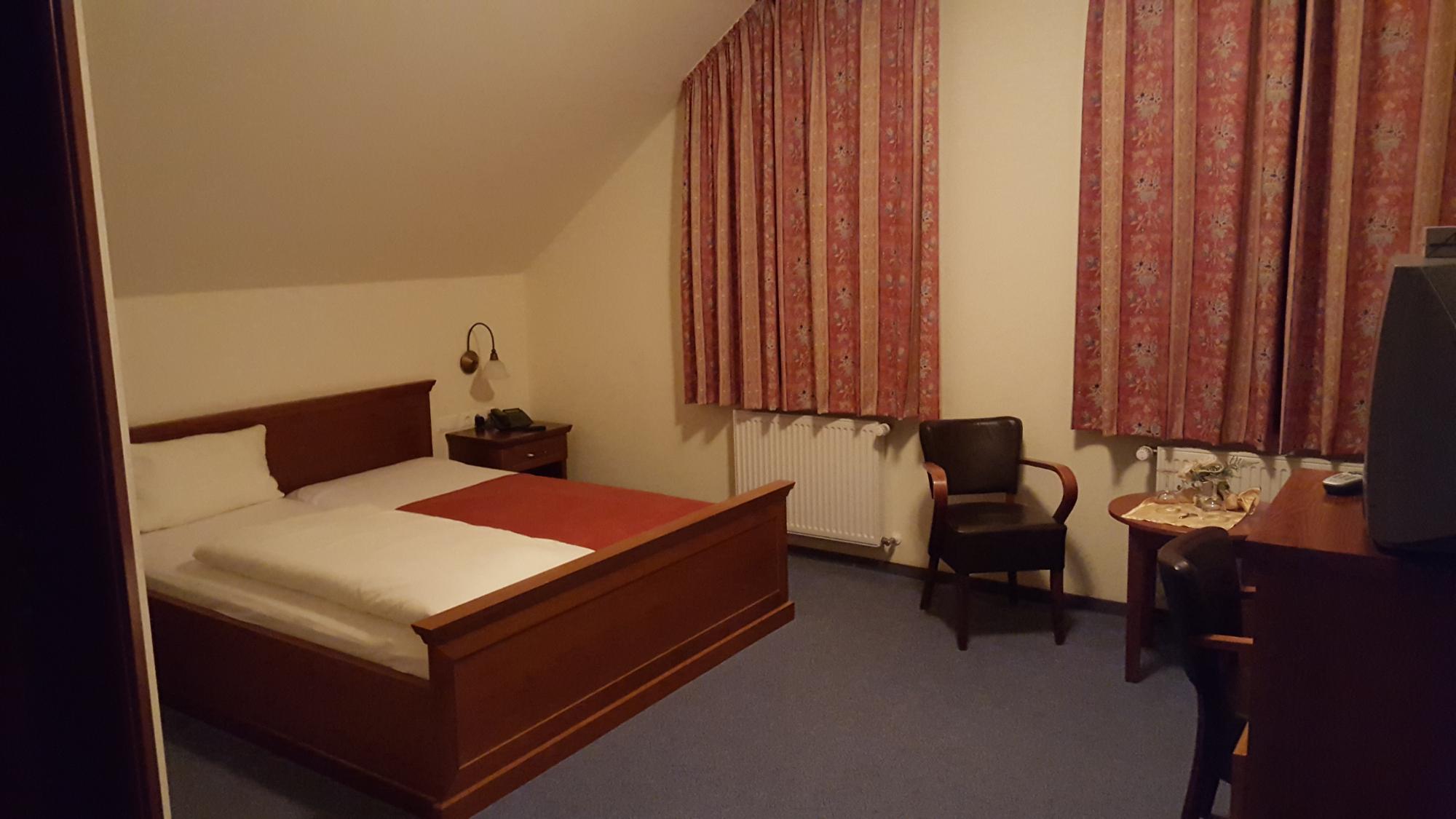 Hotel und Restaurant Am Pfauenhof-客卧