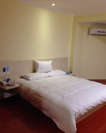 如家酒店(沈阳市府大路西塔北市场店)主图