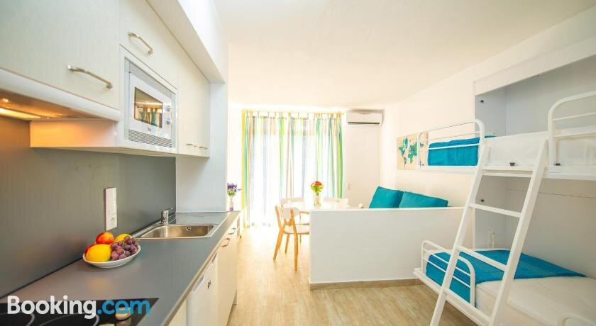 Internacional Playa Apartments主图