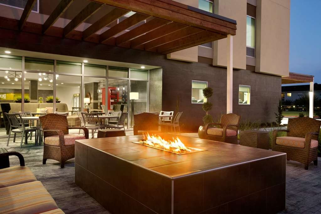 Home2 Suites by Hilton Houston Webster主图