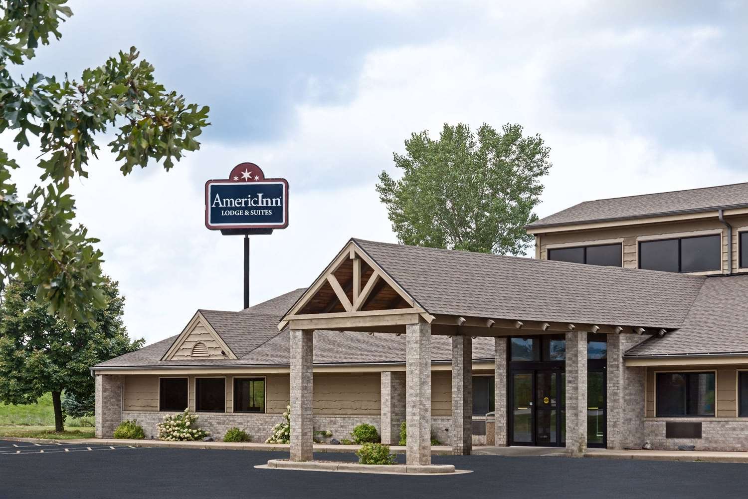 AmericInn by Wyndham Tomah-官方