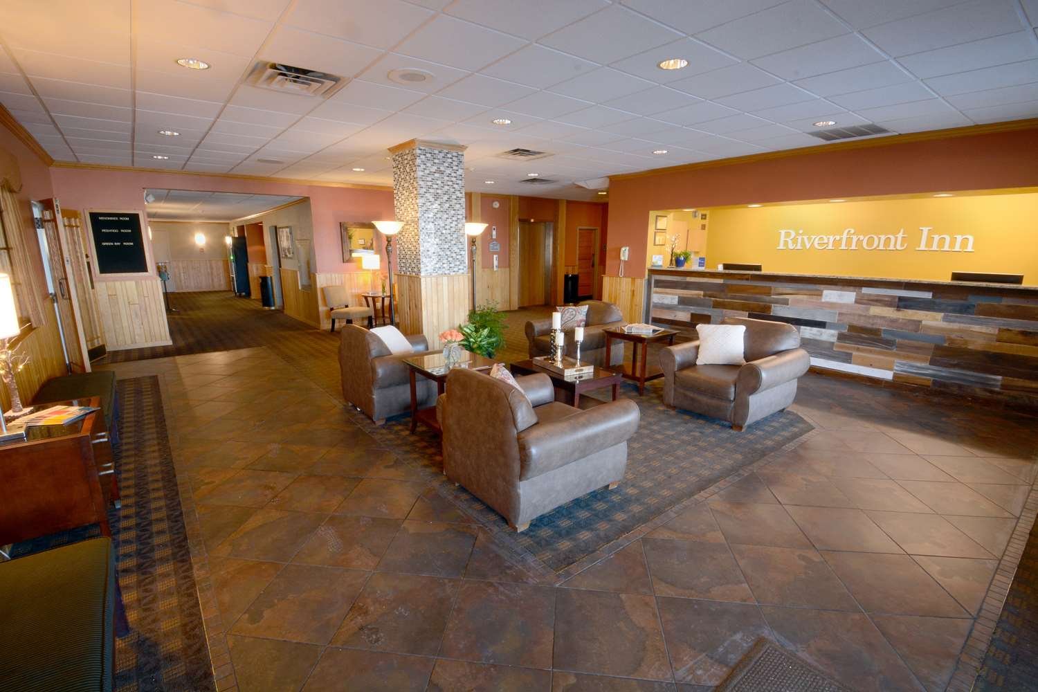 Best Western Riverfront Inn-官方