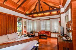 春蓬图斯塔度假村