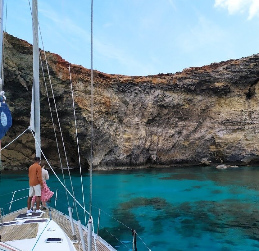 Solevela Yacht Charter