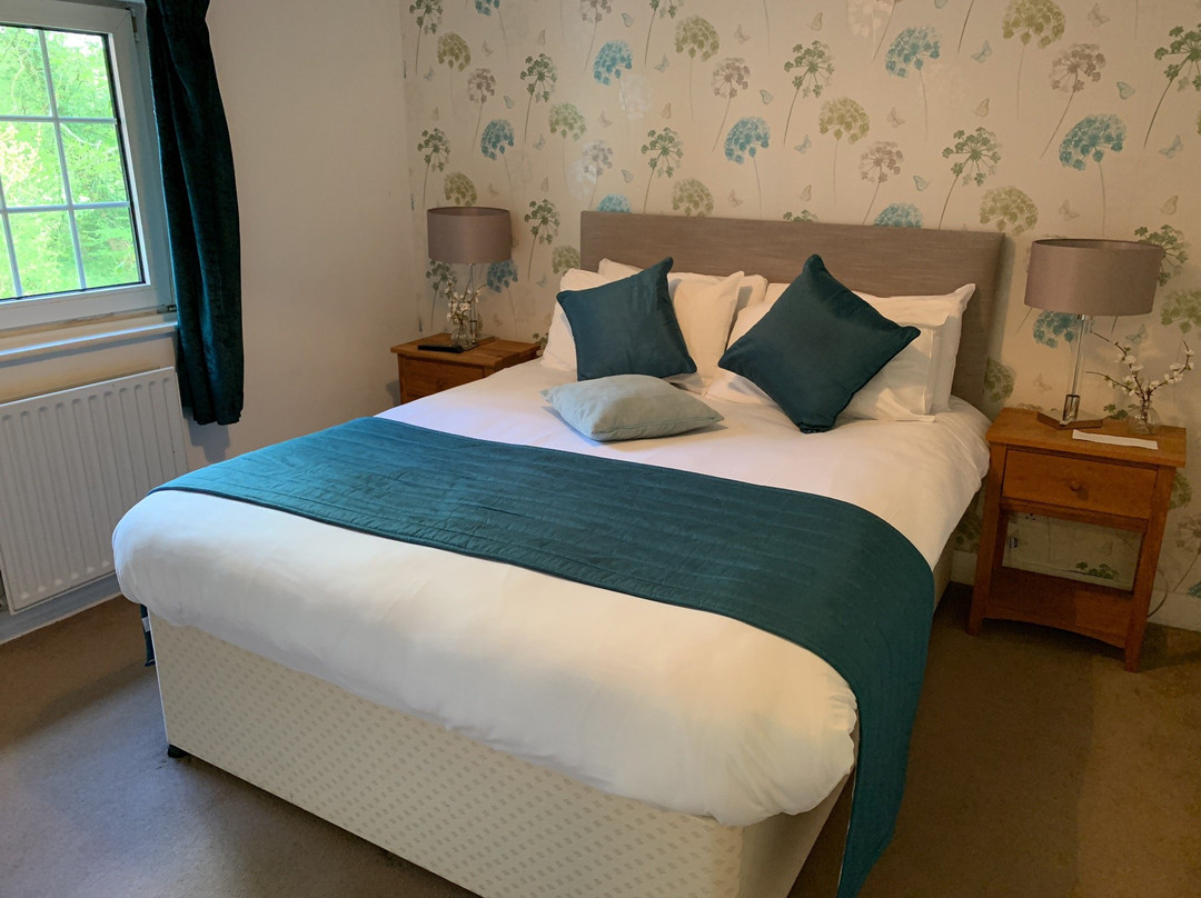 Trivelles Gatwick Hotel & Airport Parking