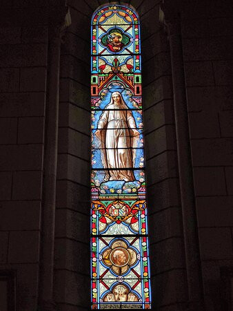 Eglise Notre Dame-Yzeures-sur-Creuse必去景点