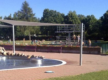 Schmitshausen旅游景点-Bergbad Heltersberg