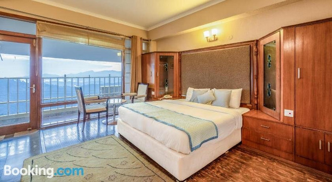 Matterhorn Vista, Rooms with Kasauli mountain view