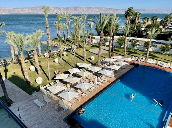 U Boutique Kinneret主图