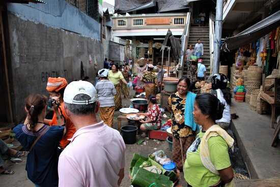 Seririt Market-Temukus必去景点