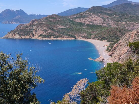 Plage de Bussaglia-Serriera必去景点