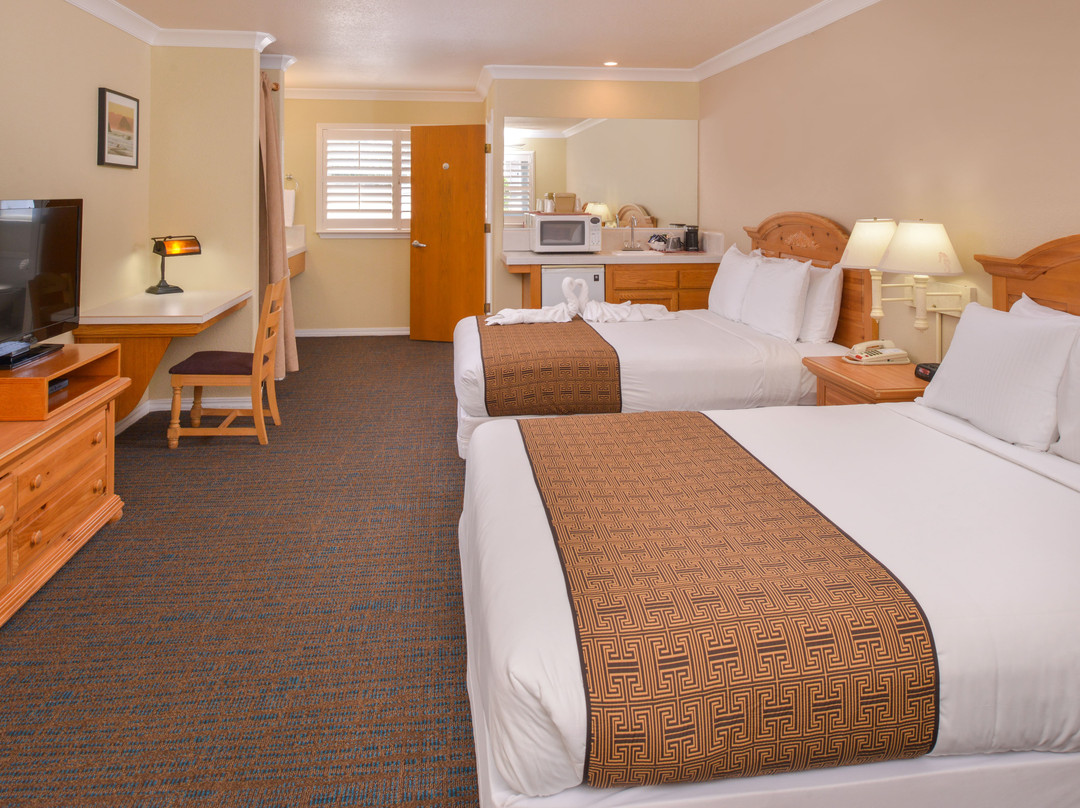 卡尤寇斯海滩酒店主图