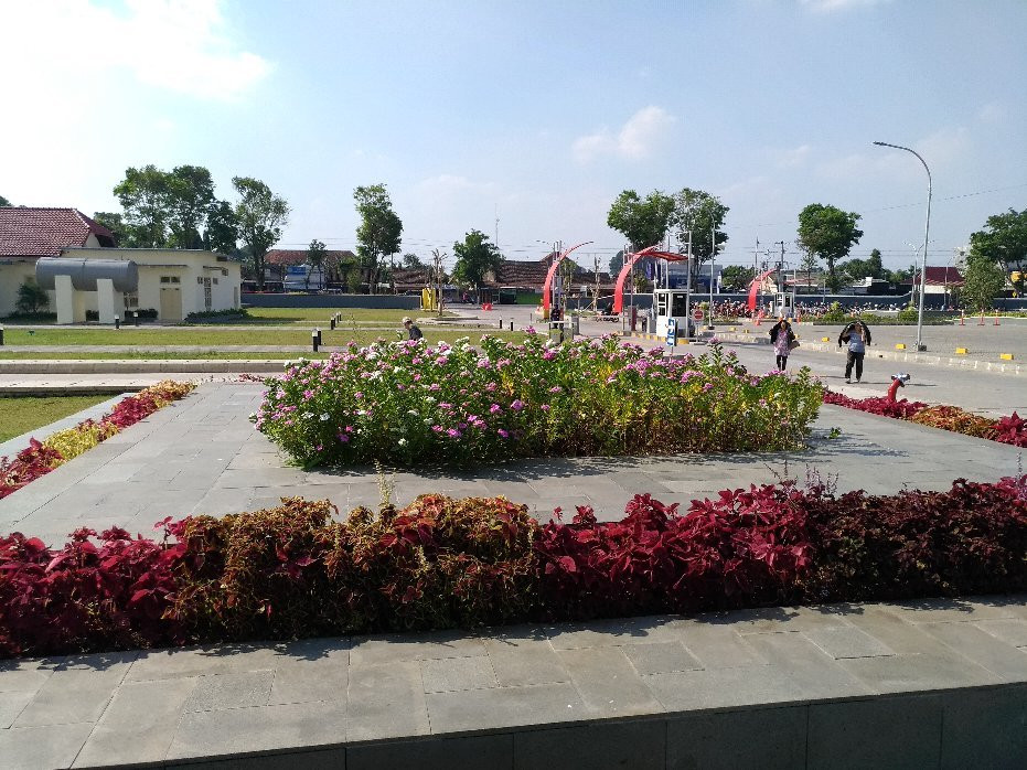 Karanganyar旅游攻略图片