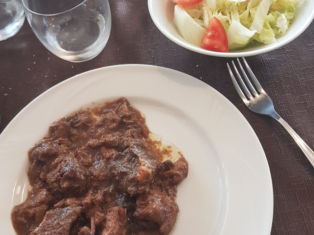 Castelletto di Branduzzo餐馆和美食-Trattoria Fra MI' E TI'