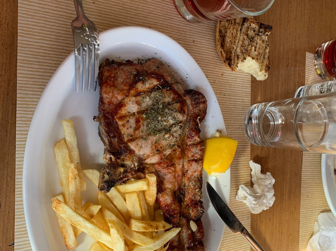 Nea Ionia餐馆和美食-Steki Patakia