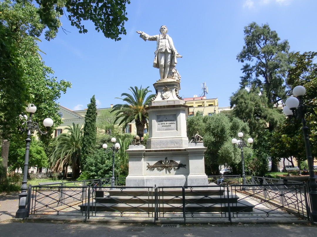 Monumento a Luigi Vanvitelli景点图片