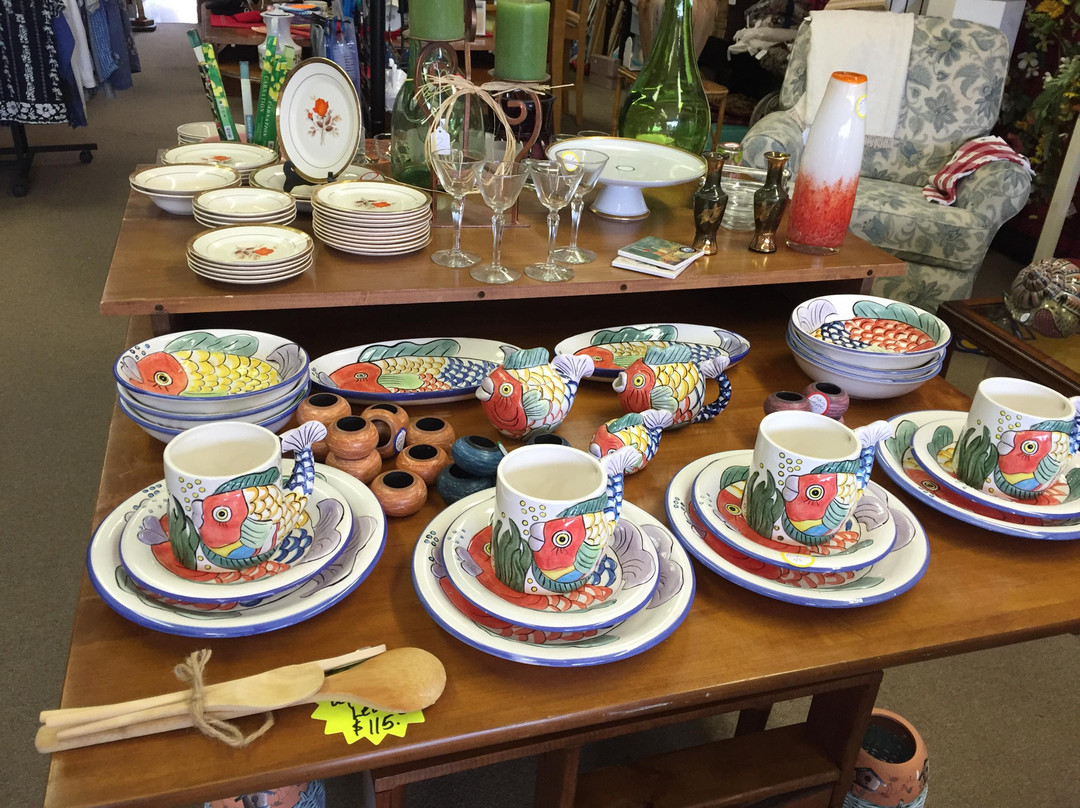 Minneola旅游景点-Sunshine Treasures