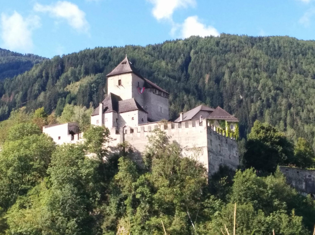Reifenstein Castle (Castel Tasso)景点图片