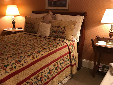 Greenbriar Country Inn & Suites主图