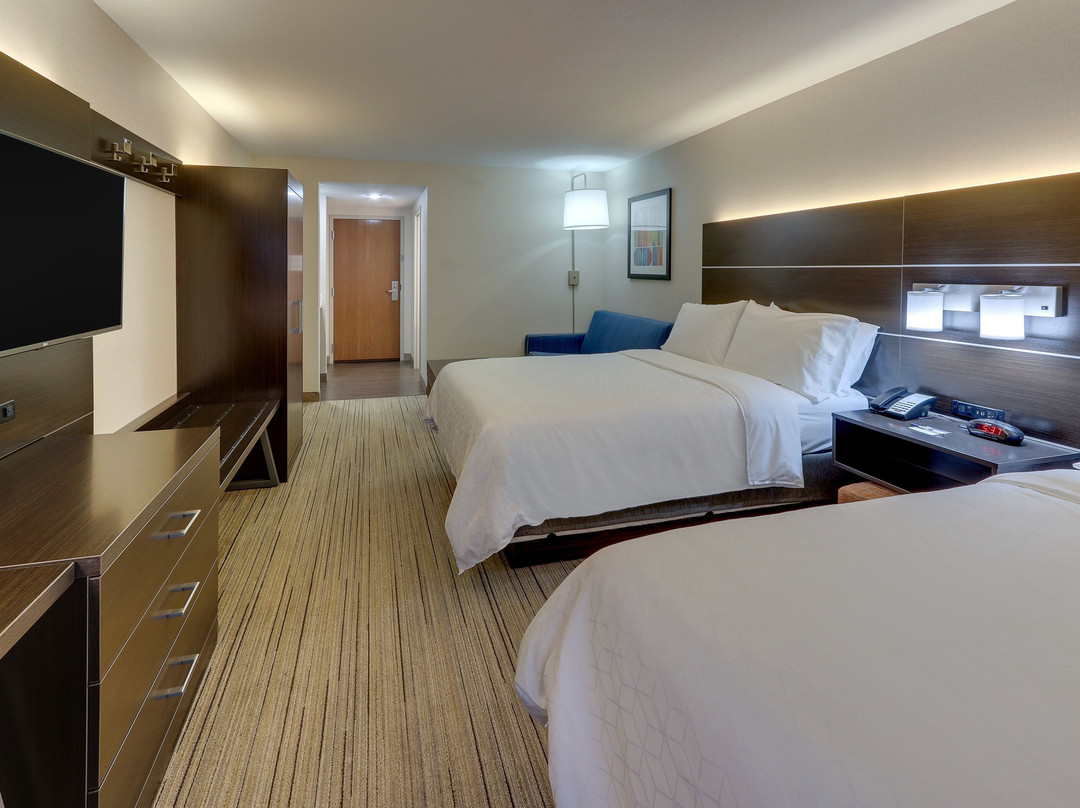 Holiday Inn Express & Suites Troy By IHG主图