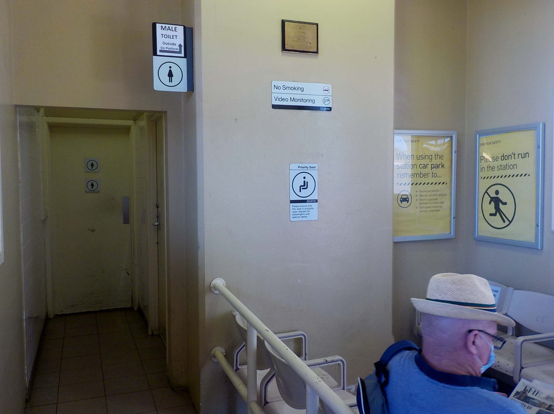 Essendon Railway Station-埃森登必去景点