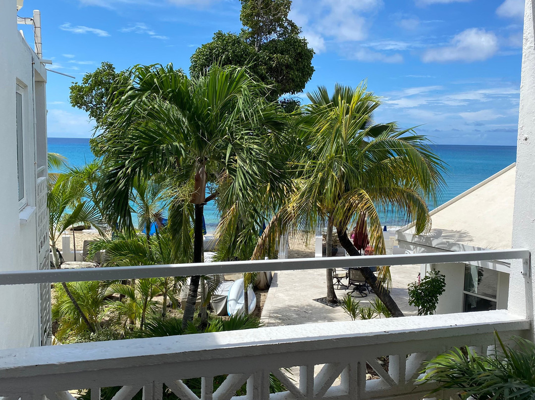 Sand Castle On The Beach主图