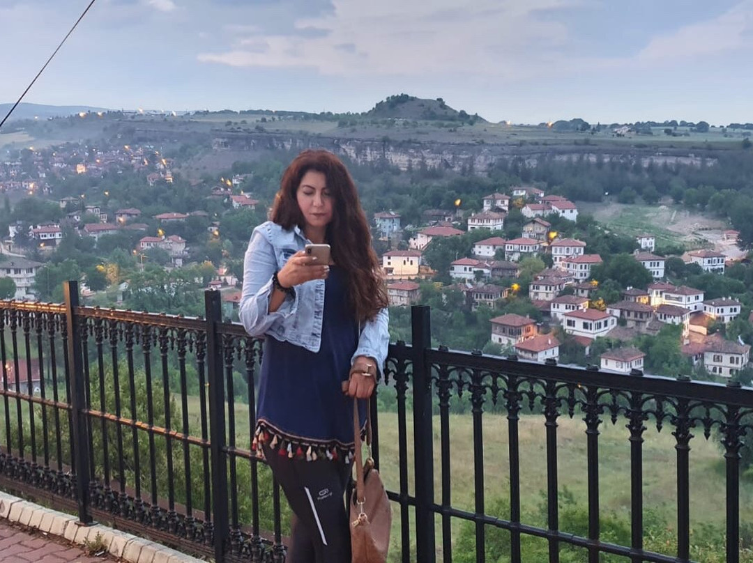 ATHS-地拉那必去景点