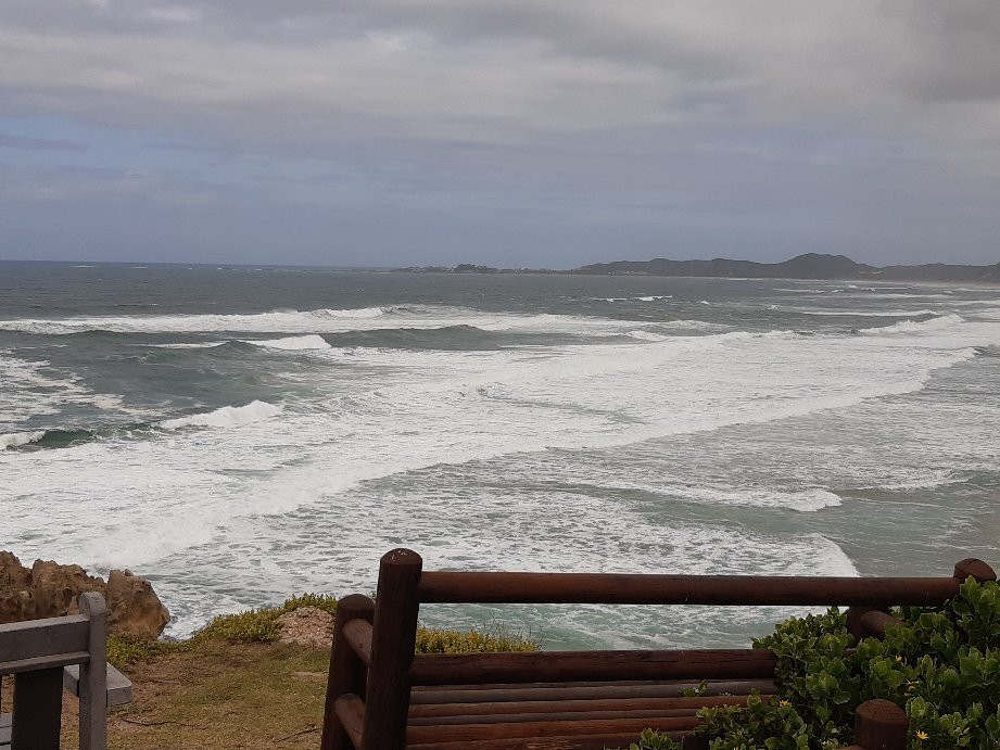 布伦顿海上别墅酒店-克尼斯纳必去景点