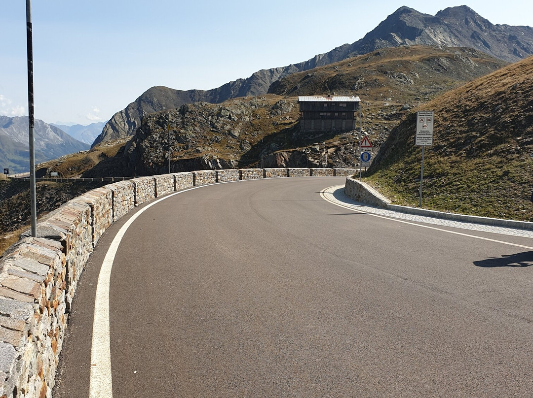 Passo del Rombo景点图片