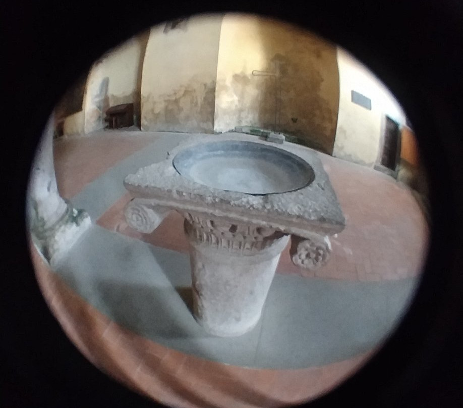Chiesa di Santa Maria della Rosa-Tuscania必去景点